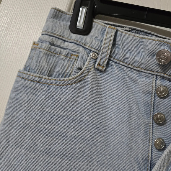 Revice Ex Boyfriend Two-Toned Straight Leg Ankle Jeans, Raw Hem, Size 26, EUC! - Picture 6 of 14